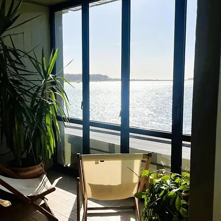 In Casa Da Foz Do Rio * Caminha